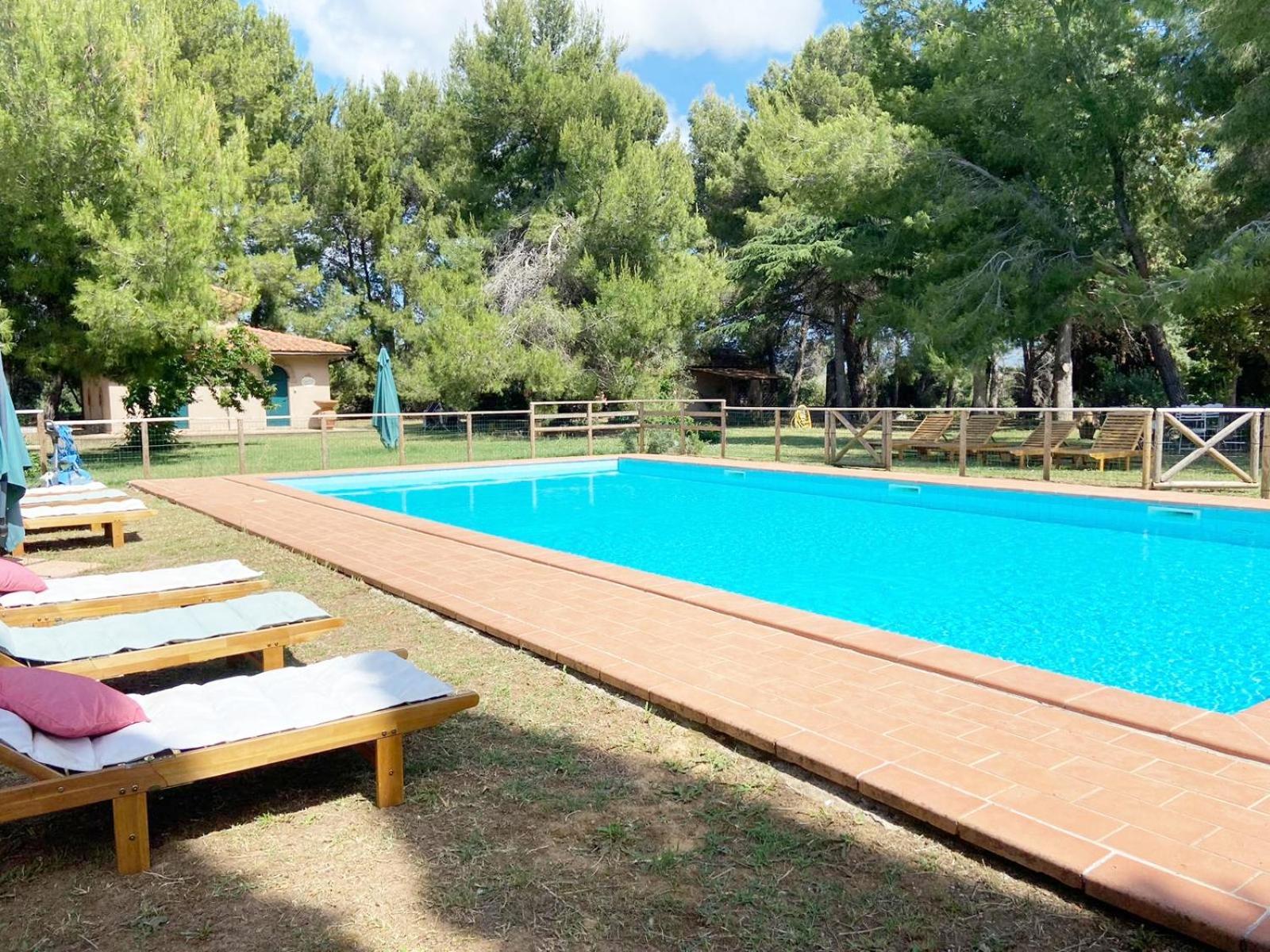 Relais Casale Il Poggetto - Olivo 1 By Zoom In Earth Apartment Cecina  Luaran gambar